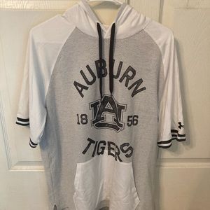 Under Armour men’s large Auburn hoodie